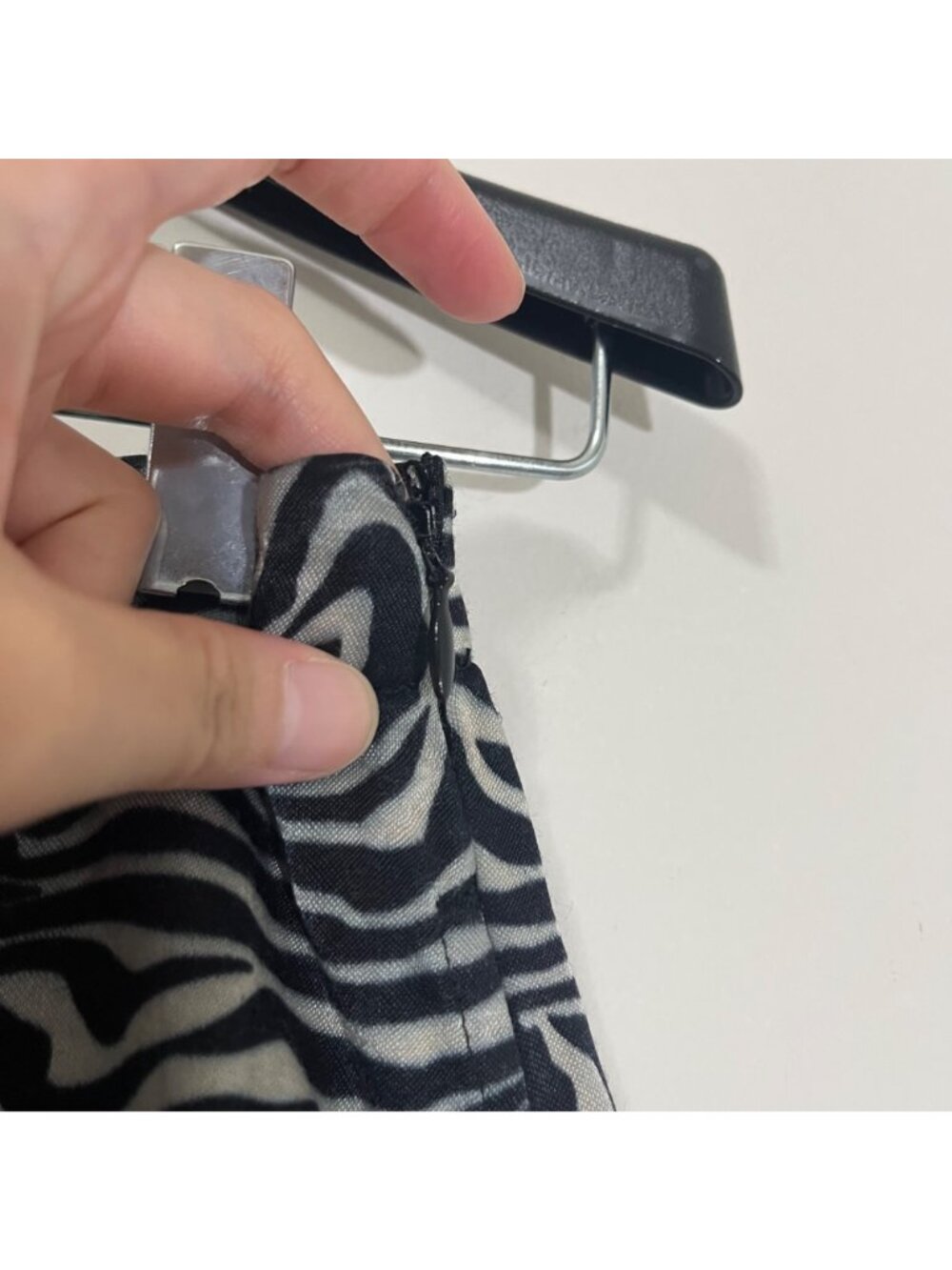 Free People x Nigel Preston Side Tie Zebra Pants XS Boho Indie Grunge Retro Y2K - Picture 11 of 16